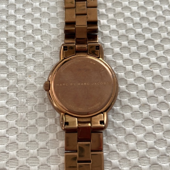 Marc Jacobs Rose gold watch - Picture 3 of 4